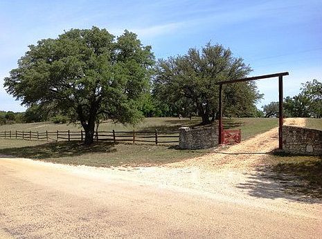 1st image of 1250 County Road 207