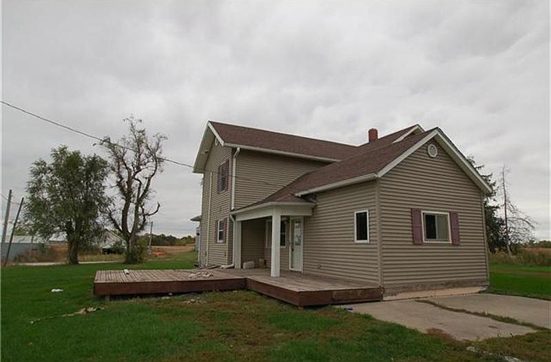 2nd image of 469 Perry Dr