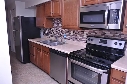 700 Heather Ridge Dr Photo 1