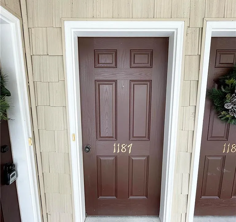 1187 Meadow Lark Way