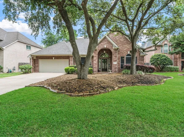 20114 Falcon Chase Ct, Spring, TX 77379