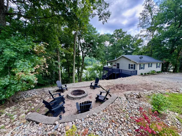 755 Meadow Lake Ln, Hardinsburg, KY 40143