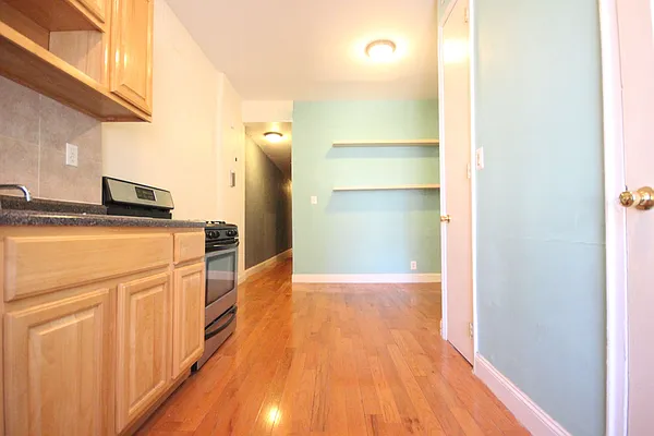 Rented by Nooklyn NYC LLC | media 24