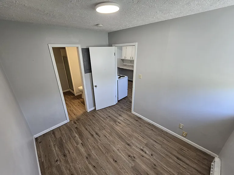 318 Walnut St #3 — Photo 1
