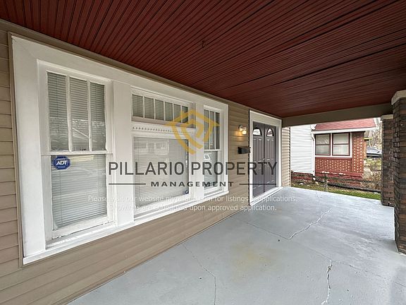 4th image of 1822 Koehne St