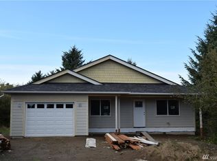 477 Lakewest Loop NE, Ocean Shores, WA 98569