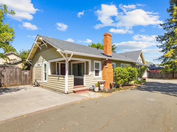 1685 W College Avenue, Santa Rosa, CA 95401