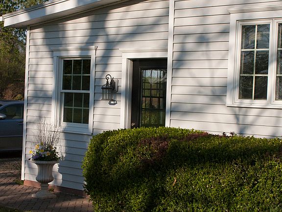 Driveway Entrance