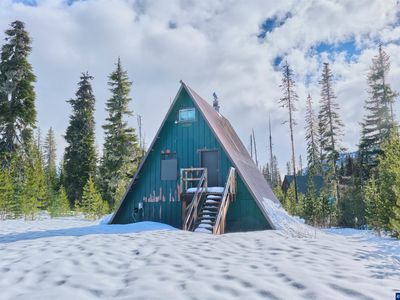 27605 Big Lake Rd, Sisters, OR, 97759
