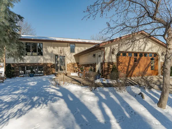 1115 34th St NW, Rochester, MN 55901