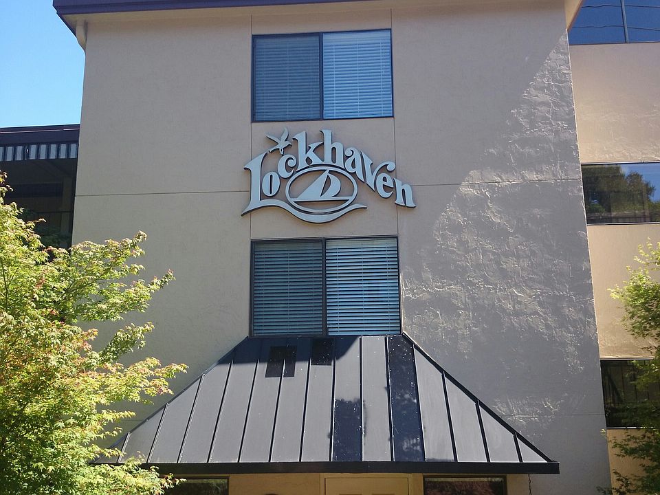 2nd image of 3100 W Commodore Way APT 406