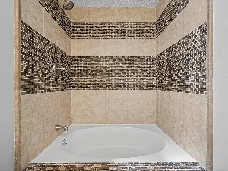 7340 Skillman St #108 — Photo 10