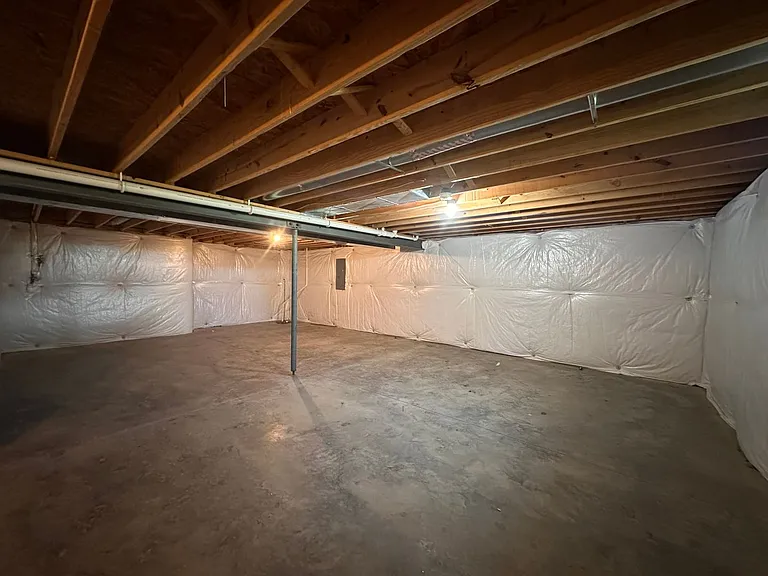 16303 Rockcrest View Ln — Photo 31