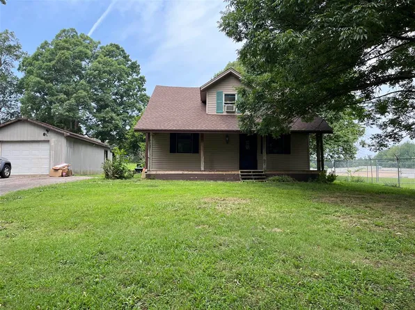 2741 Old Gallatin Rd, Scottsville, KY 42164