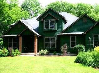 4611 Dartmouth Cir, Manlius, NY 13104