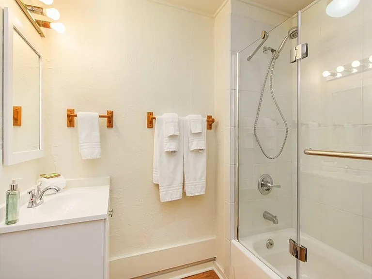 1018 Kealaolu Ave — Photo 26