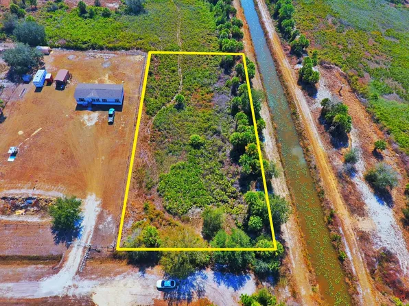19996 NW 284th Street, Okeechobee, FL 34972