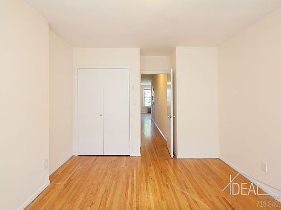 4th image of 1702 8th Ave #0B