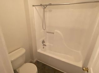 7407 Longview Rd, Kansas City, MO 64134