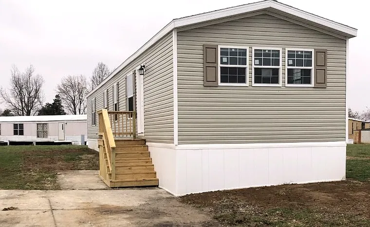 Madison Village — Photo 1