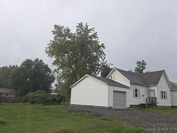 2nd image of 55 E Davis Street