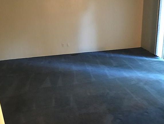 3rd image of 20220 Glen Russ Ln