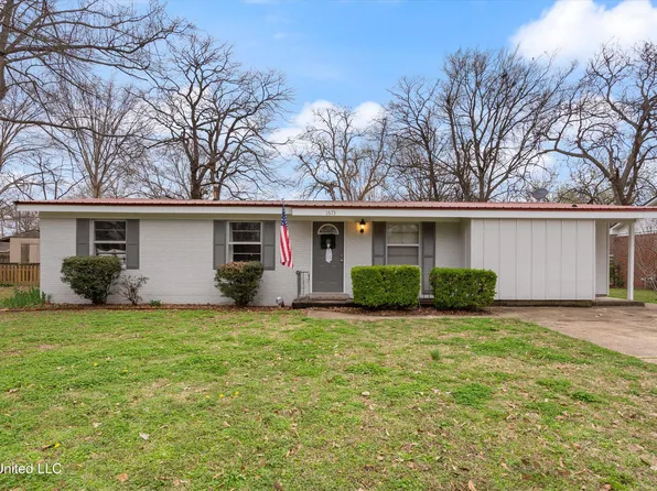 1673 Kenny Hill Dr, Tunica, MS 38676