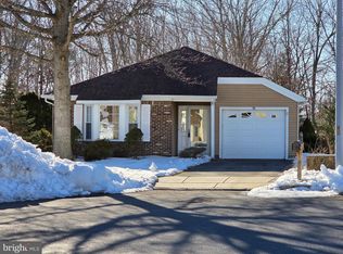 13 Dovetree Ct, Barnegat, NJ 08005