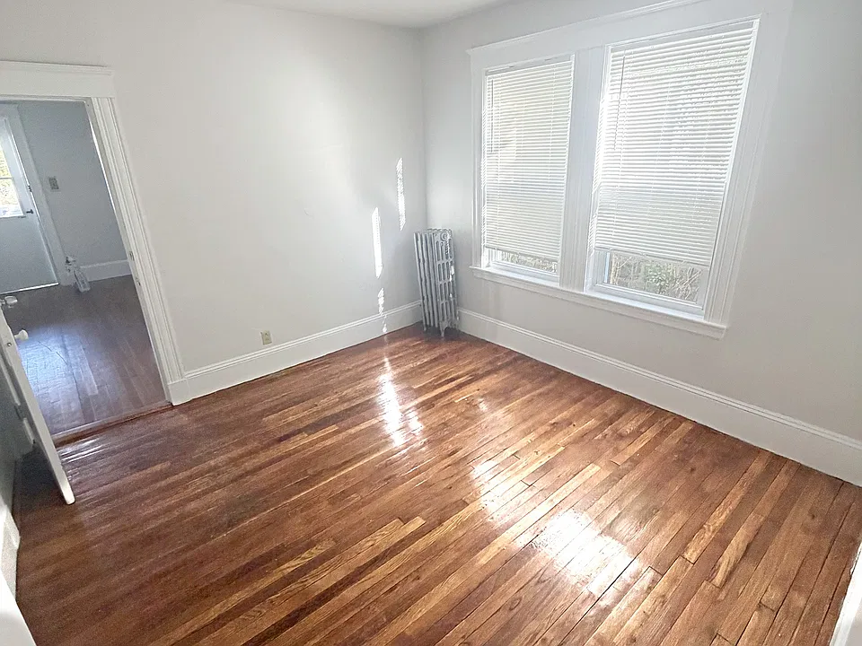 62 Bellevue St #1