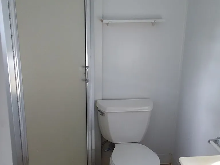 820 Filbert Ave — Photo 6