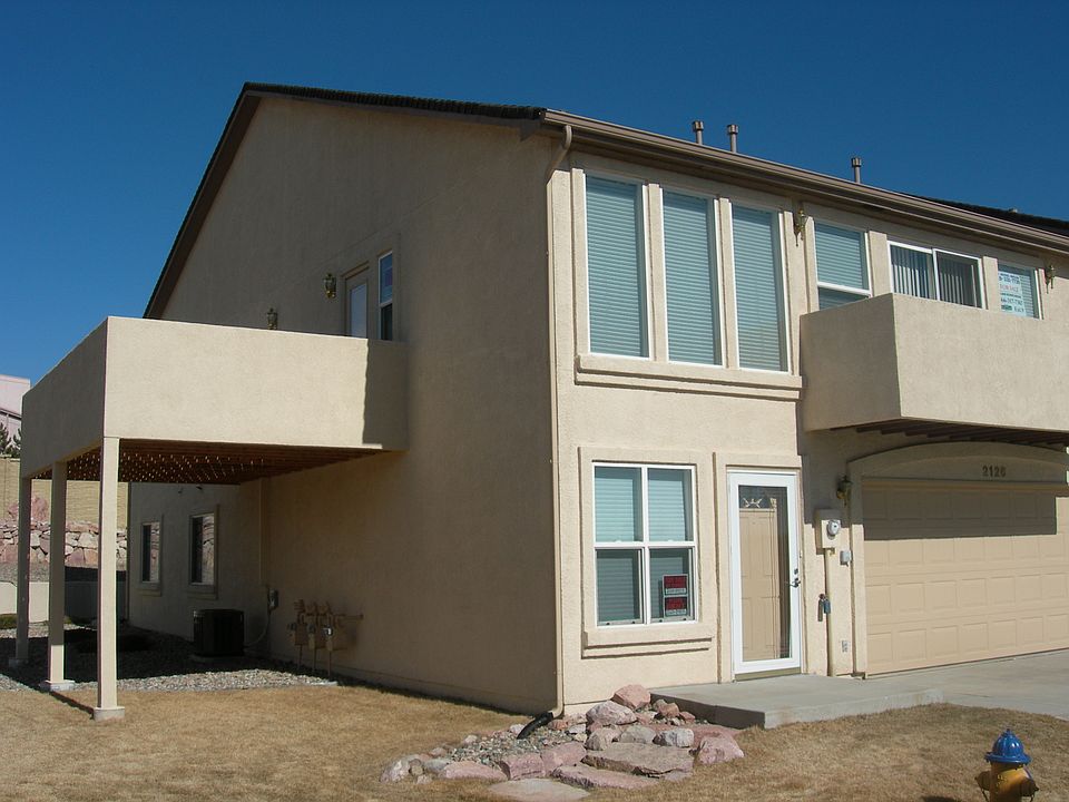 NW End unit with 2 decks