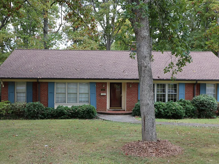 3221 Polo Rd — Photo 1