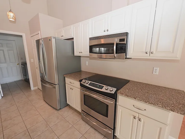 6535 Canary St — Photo 9