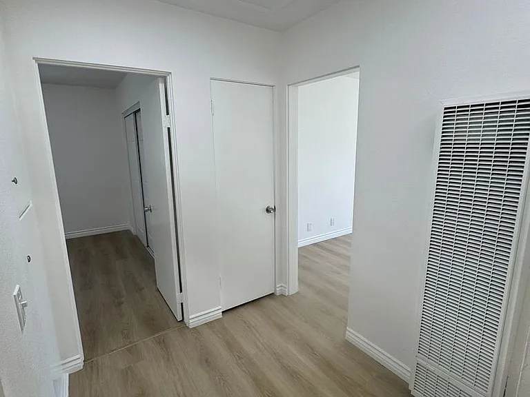 2250-2260 Kenrich Ct. — Photo 14