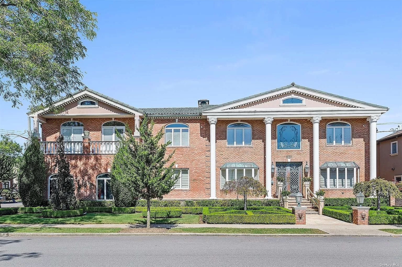 8707 158th Ave, Howard Beach, NY 11414 Zillow