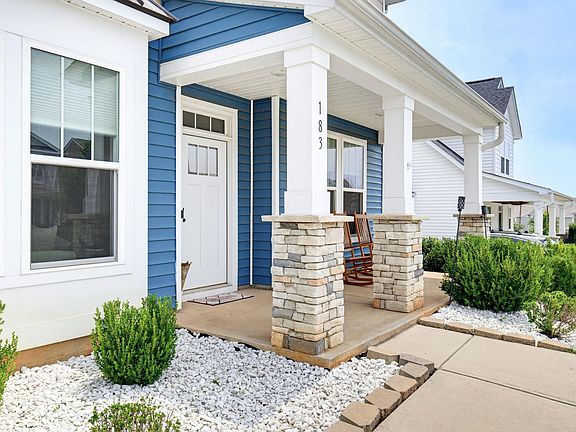 4th image of 183 Fenwick Dr