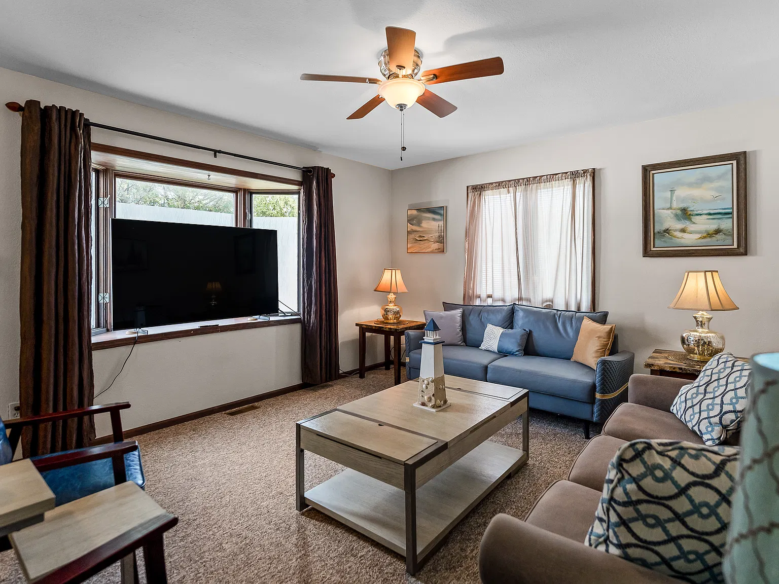 3 bed, 1.5 bath, $1,850 — Photo 4