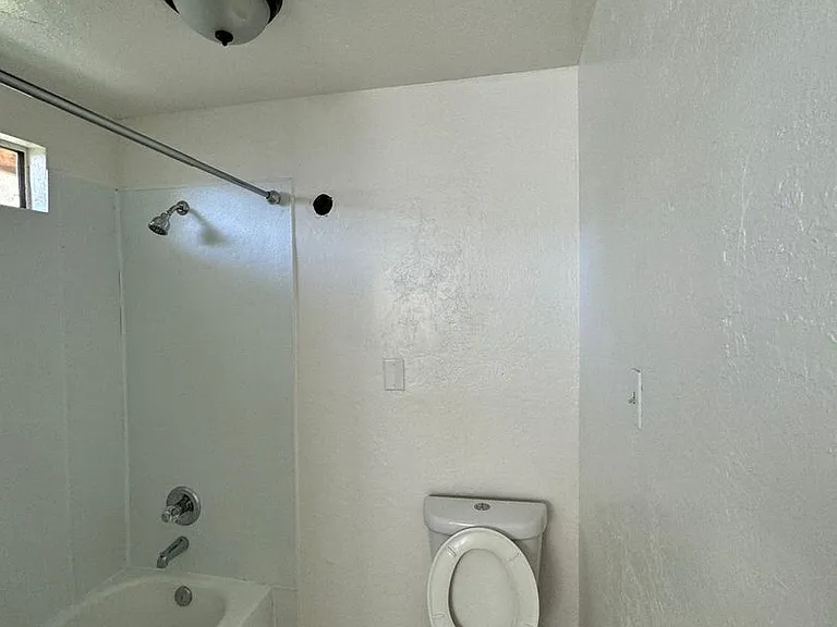 705 East Ave — Photo 13