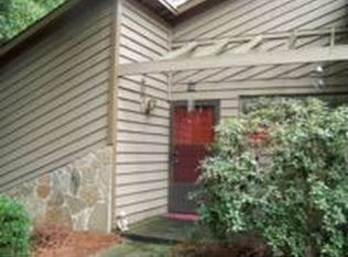 816 Bonnie Glen Dr SE, Marietta, GA