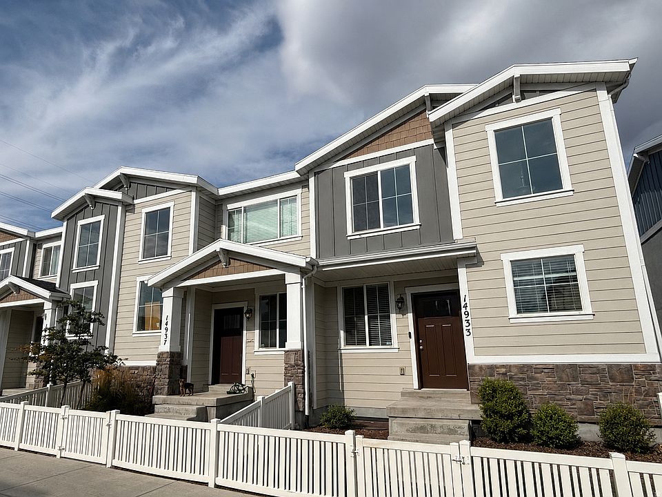 1st image of 14933 S Thunder Horse Ln W #194