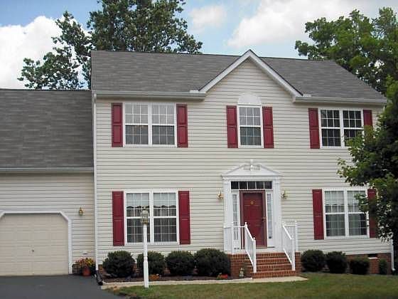 1617 Selma Place