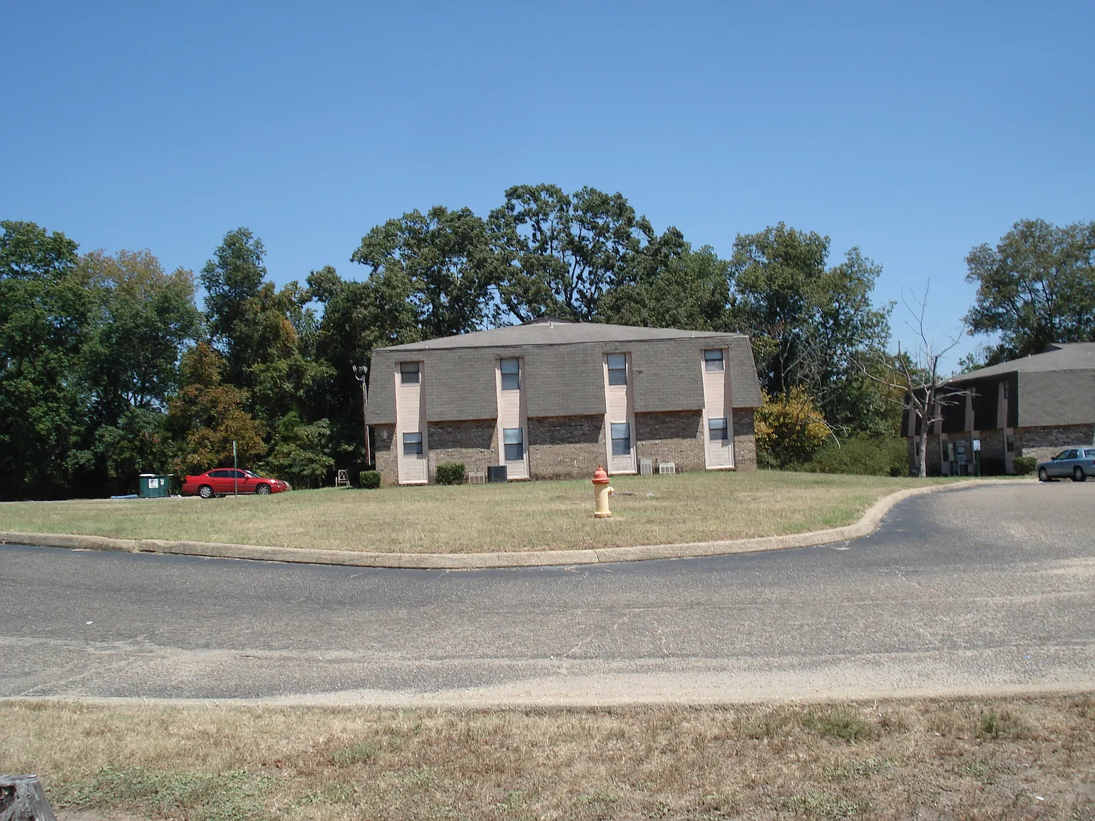 Tallassee Villas LTD — Photo 4