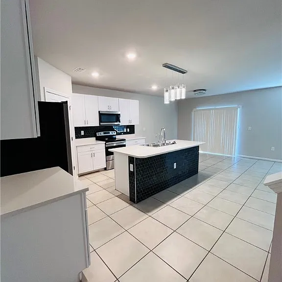 10601 Crossback Ln — Photo 23