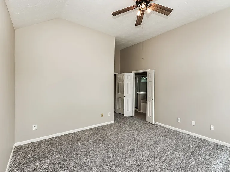 814 Forest Ivy Ln — Photo 12