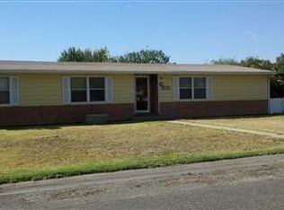 1002 S Calhoun Ave, Liberal, KS 67901