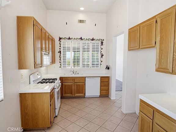 4th image of 20223 Gratland Dr