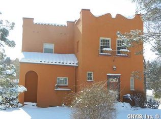 122 Claire Rd, Syracuse, NY 13214