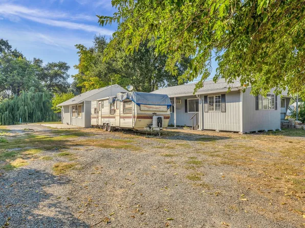 2817 Meadow Drive, Lakeport, CA 95453
