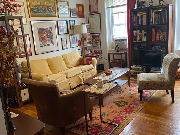 2227 20th St NW APT 304, Washington, DC 20009