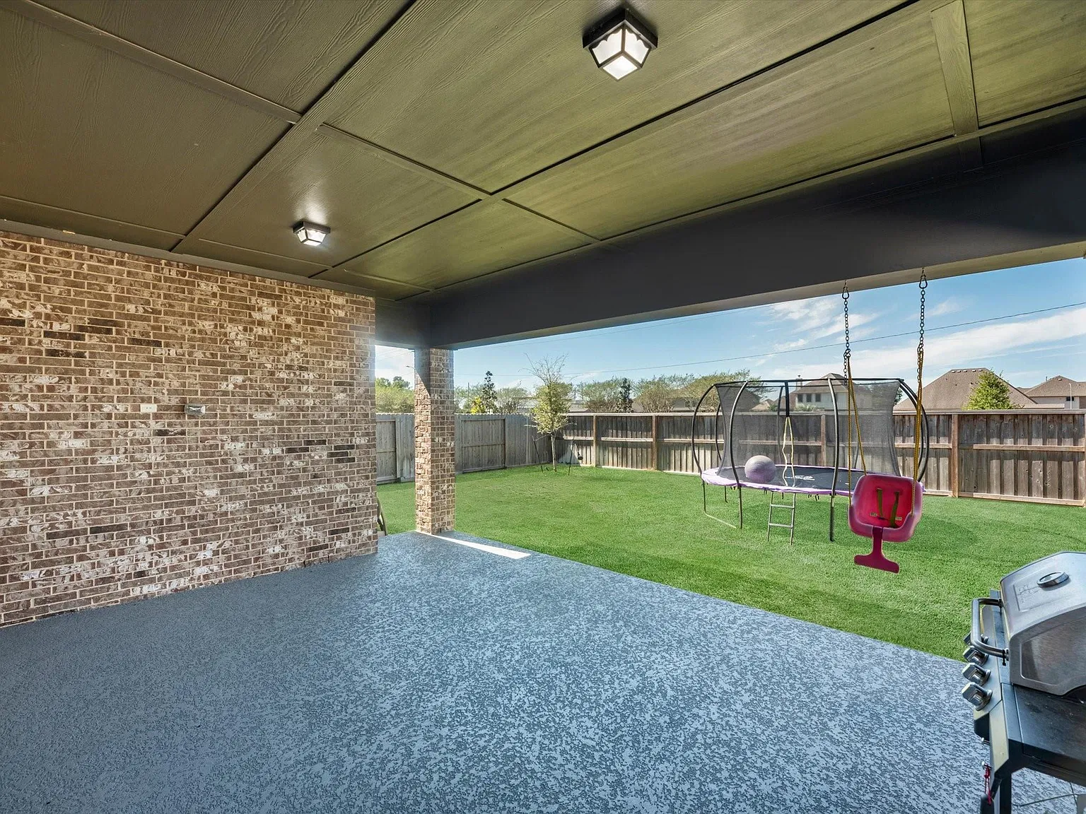 5 bed, 4.0 bath, 3231 sqft, $3,850 — Photo 4